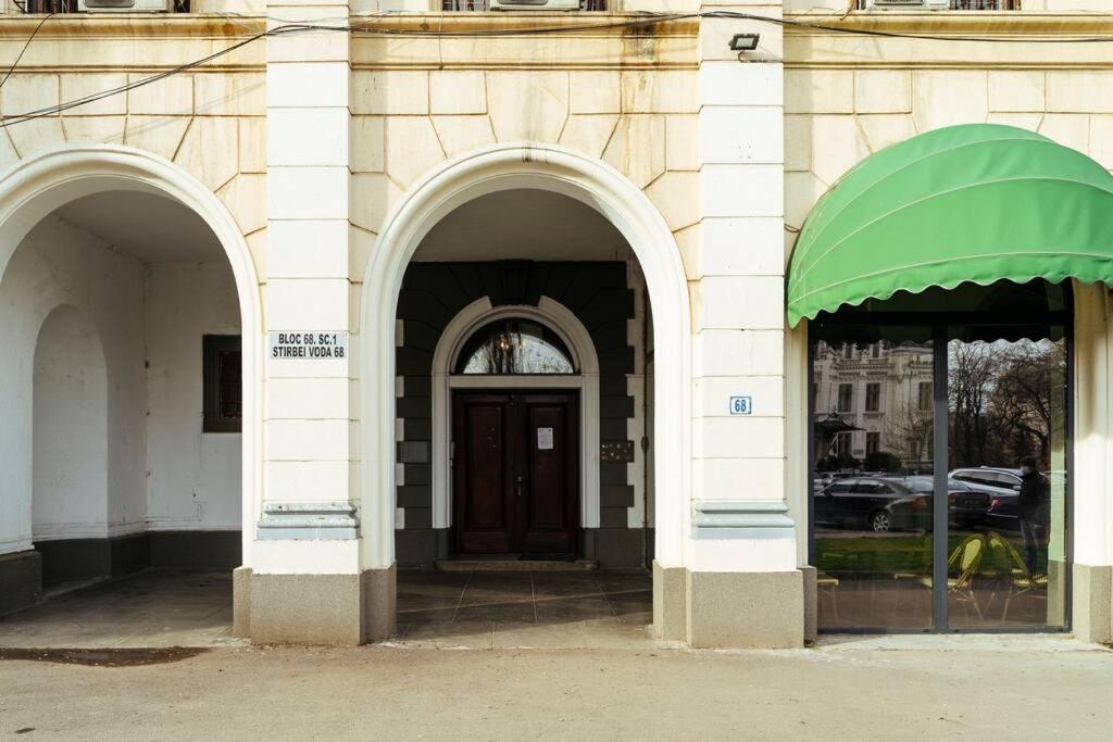 Studio With Private Terrace Next To Cismigiu Bukurešť Exteriér fotografie
